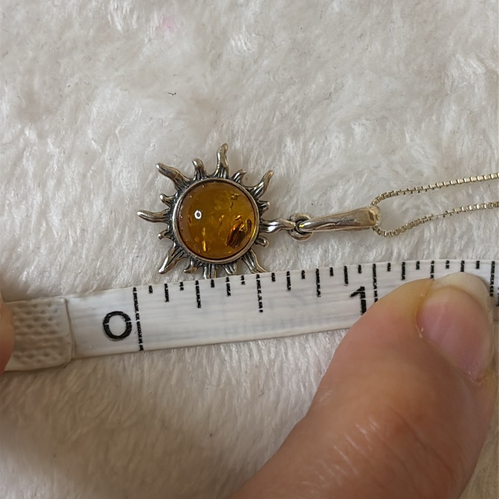 NEW 925 Genuine Amber Sun Pendant Sterling Silver - Picture 8 of 9